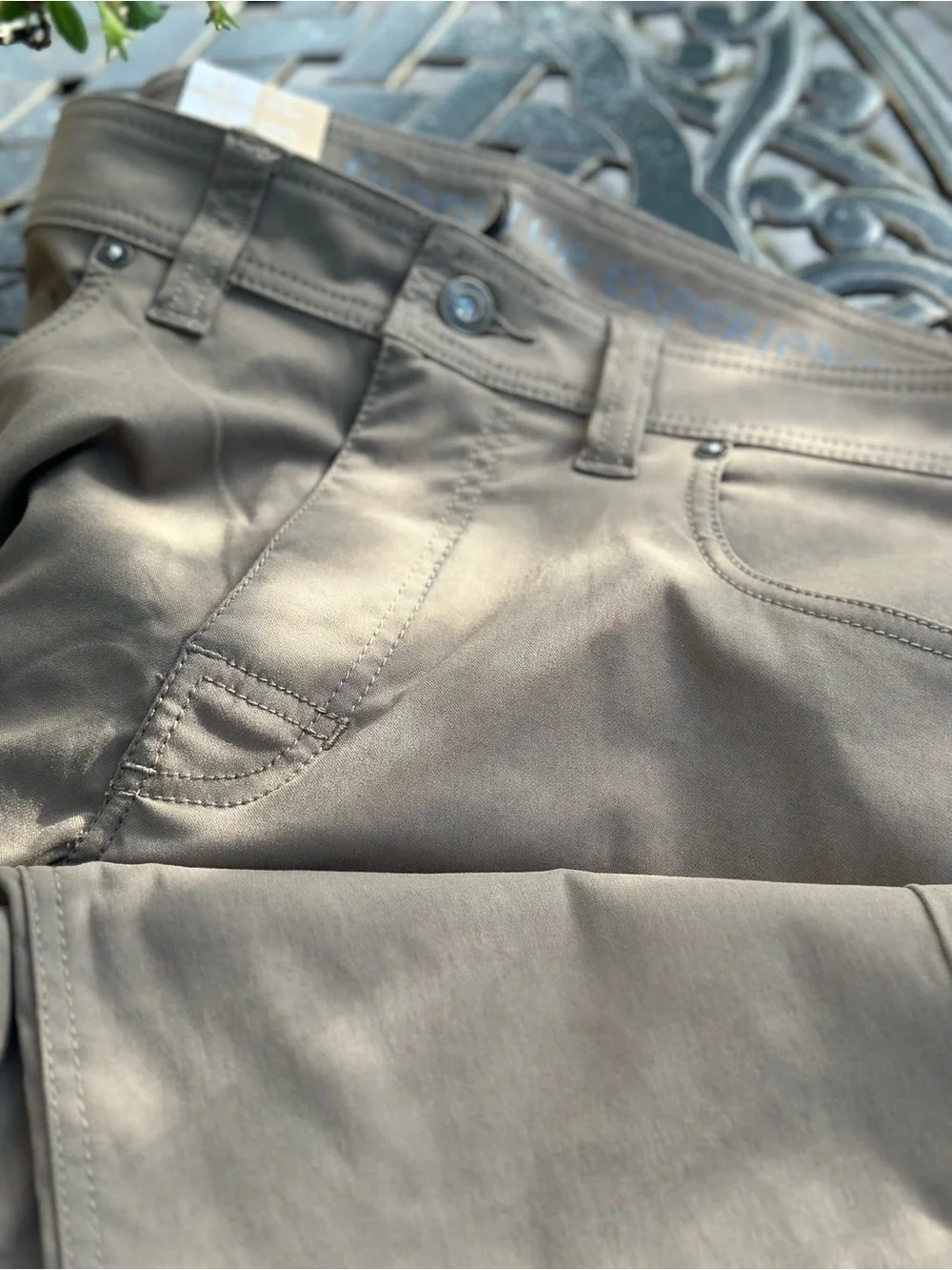 Prana Brion Pants Men’s 33x34 Slim Fit Stretch Zion Mud NWT